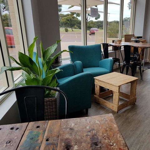 Charthouse Cafe - Tourism Gold Coast 0