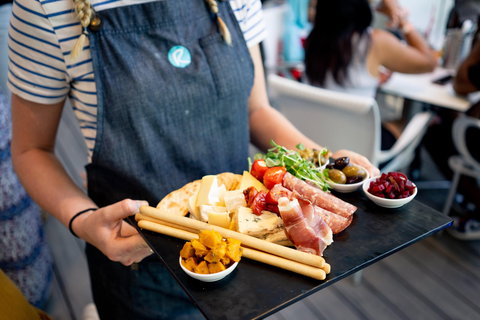 Ripples Licensed Cafe - Tourism Gold Coast 2