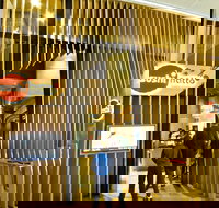 Eatons Hill Hotel - Tourism Gold Coast