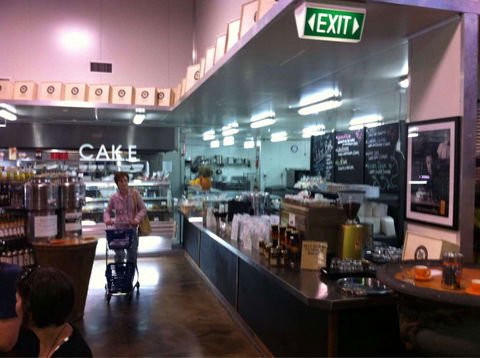 Belmondos Fresh Food Market - Tourism Gold Coast 0