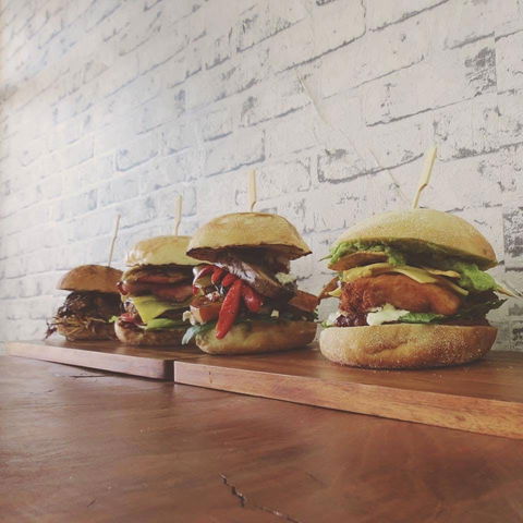 Rocco's Burger Cafe - Tourism Gold Coast 0