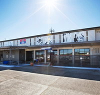 Camp Hill Hotel - Tourism Gold Coast