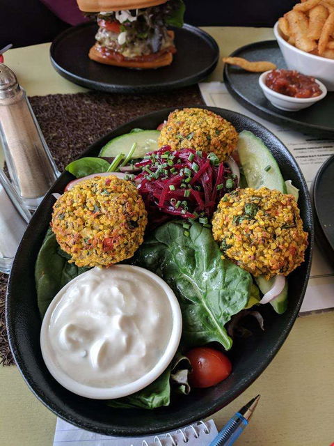 The Apple Tree Cafe - Tourism Gold Coast 0