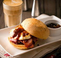 The Coffee Club - Cannon Hill - Tourism Gold Coast