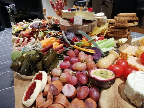Catered To U - Tourism Gold Coast 0
