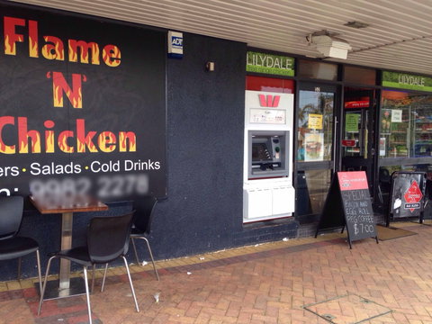 Flame 'n' Chicken - Tourism Gold Coast 0