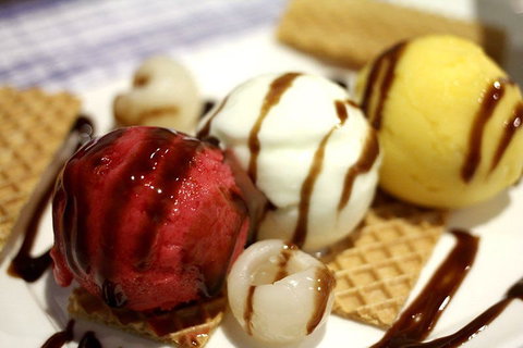 Moonlight Vietnamese - Tourism Gold Coast 0