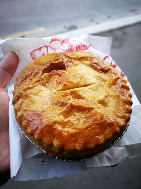 St Leonards Breads & Cakes - Tourism Gold Coast 0