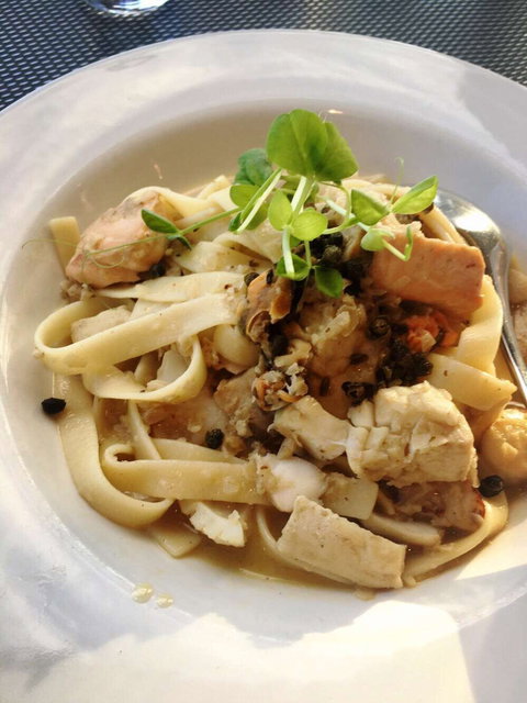 The Edge Restaurant - Tourism Gold Coast 0