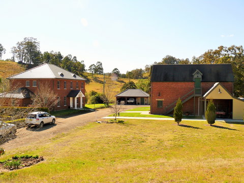 Tugwood Winery - Tourism Gold Coast 0