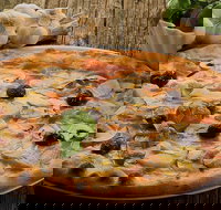 Alex's Pizza - Tourism Gold Coast