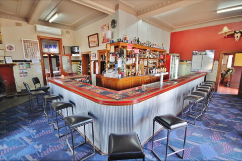 Railway Hotel Bribbaree - Tourism Gold Coast 2