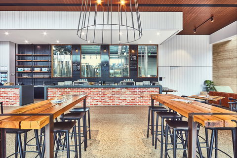 St Andrews Beach Brewery - Tourism Gold Coast 1