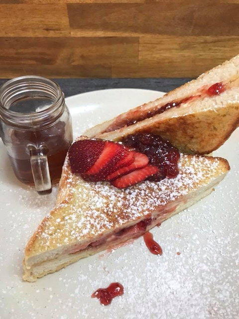 The Ugly Tomato Cafe - Tourism Gold Coast 0