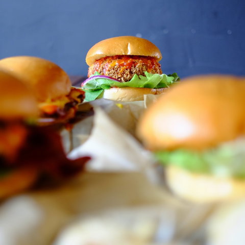 Burgers Anonymous  - Sydenham - Tourism Gold Coast 0