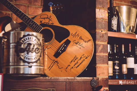 Settlers Tavern - Tourism Gold Coast 2