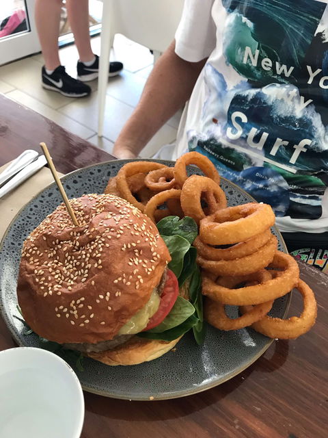 Pearl Beach Cafe - Tourism Gold Coast 0
