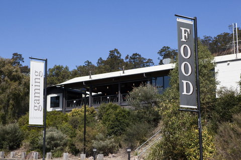 The Gap Tavern - Tourism Gold Coast 0