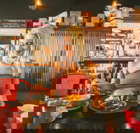 5 Little Pigs Cafe - Tourism Gold Coast