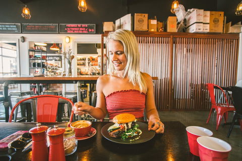 5 Little Pigs Cafe - Tourism Gold Coast 0