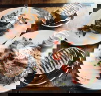 Monday Morning Cafe - Tourism Gold Coast