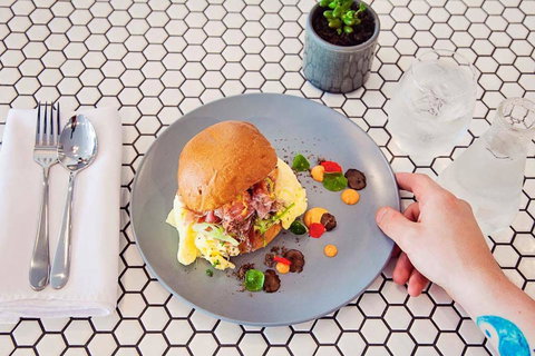 Wolfe & Co. - Tourism Gold Coast 0