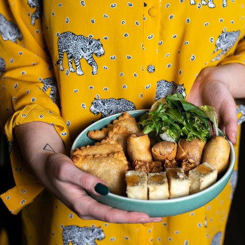 Machan Indian Restaurant - Tourism Gold Coast 0