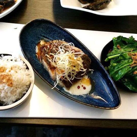 Mouthful Duck - Tourism Gold Coast 0