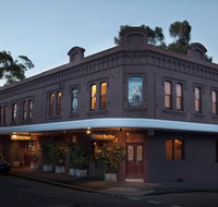 Royal Oak Hotel - Tourism Gold Coast