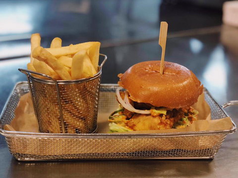 24 Seven Cafe - Tourism Gold Coast 1