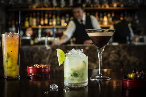 Ostani Lounge, Bar & Restaurant - Tourism Gold Coast 2