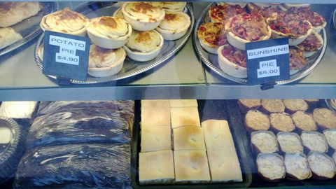The Boardwalk Bakery & Cafe - Tourism Gold Coast 0