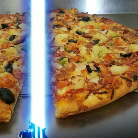 Centrepoint Pizza - Tourism Gold Coast 0