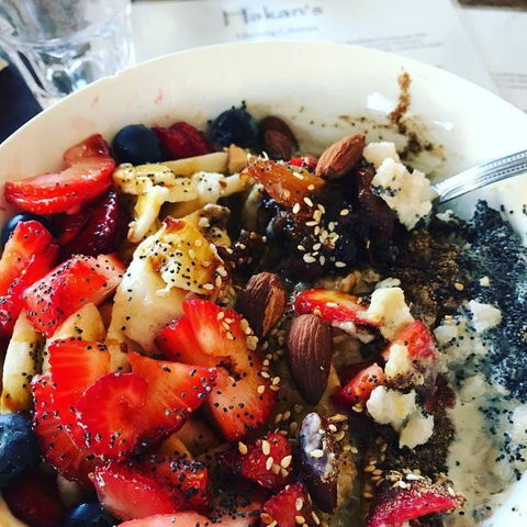 Hakan's - Tourism Gold Coast 0