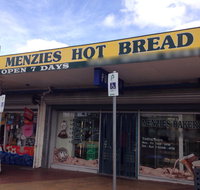 Menzies Hot Bread - Tourism Gold Coast