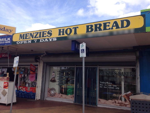 Menzies Hot Bread - Tourism Gold Coast 0