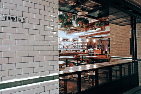 Public Bar - Tourism Gold Coast 0