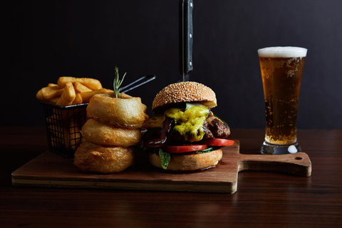 Stone Bar & Grill - Tourism Gold Coast 0