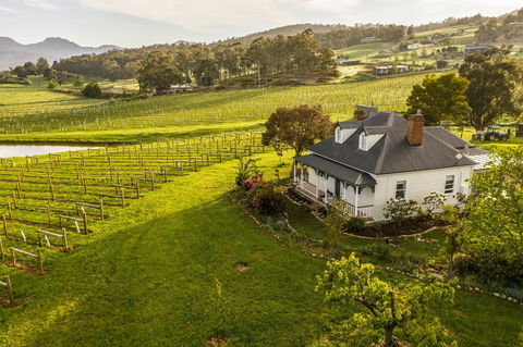 Kate Hill Wines - Tourism Gold Coast 0