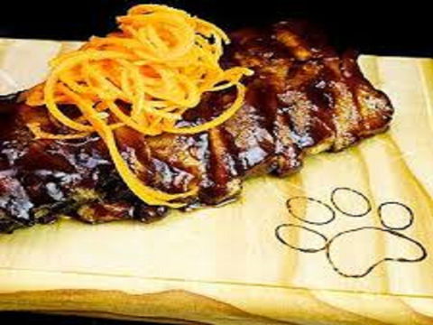 The Lion's Pride - Tourism Gold Coast 0