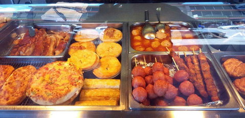 Vinata's Hot Bread - Tourism Gold Coast 0