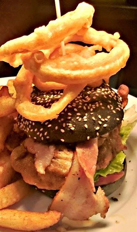 Toro Nero - Tourism Gold Coast 4