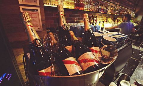 Soho Restaurant & Bar - Tourism Gold Coast 6