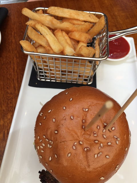 Adelphi Grill - Tourism Gold Coast 8