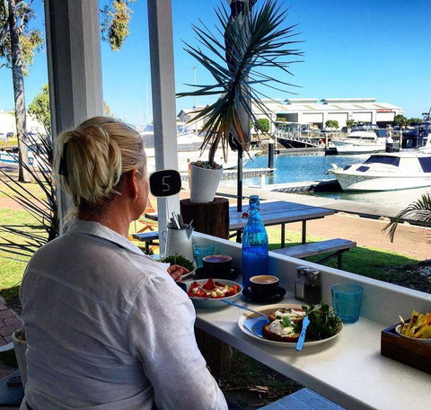 The Anchorage Cafe - Tourism Gold Coast 9