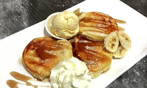 Daily Bean Cafe - Tourism Gold Coast 15