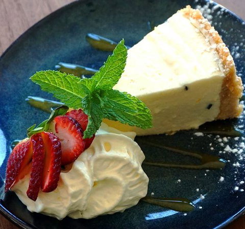 Poppy's Verandah Cafe - Tourism Gold Coast 1