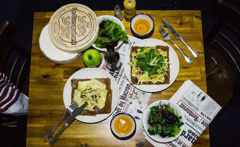 Roule Galette Carnegie - Tourism Gold Coast 6