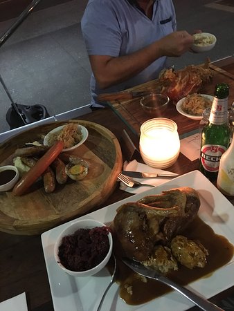 Der Stammtisch - Gold Coast 0
