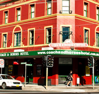 The Coach  Horses Hotel - Tourism Gold Coast